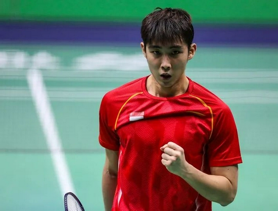 荣誉的对比 荣誉的对比